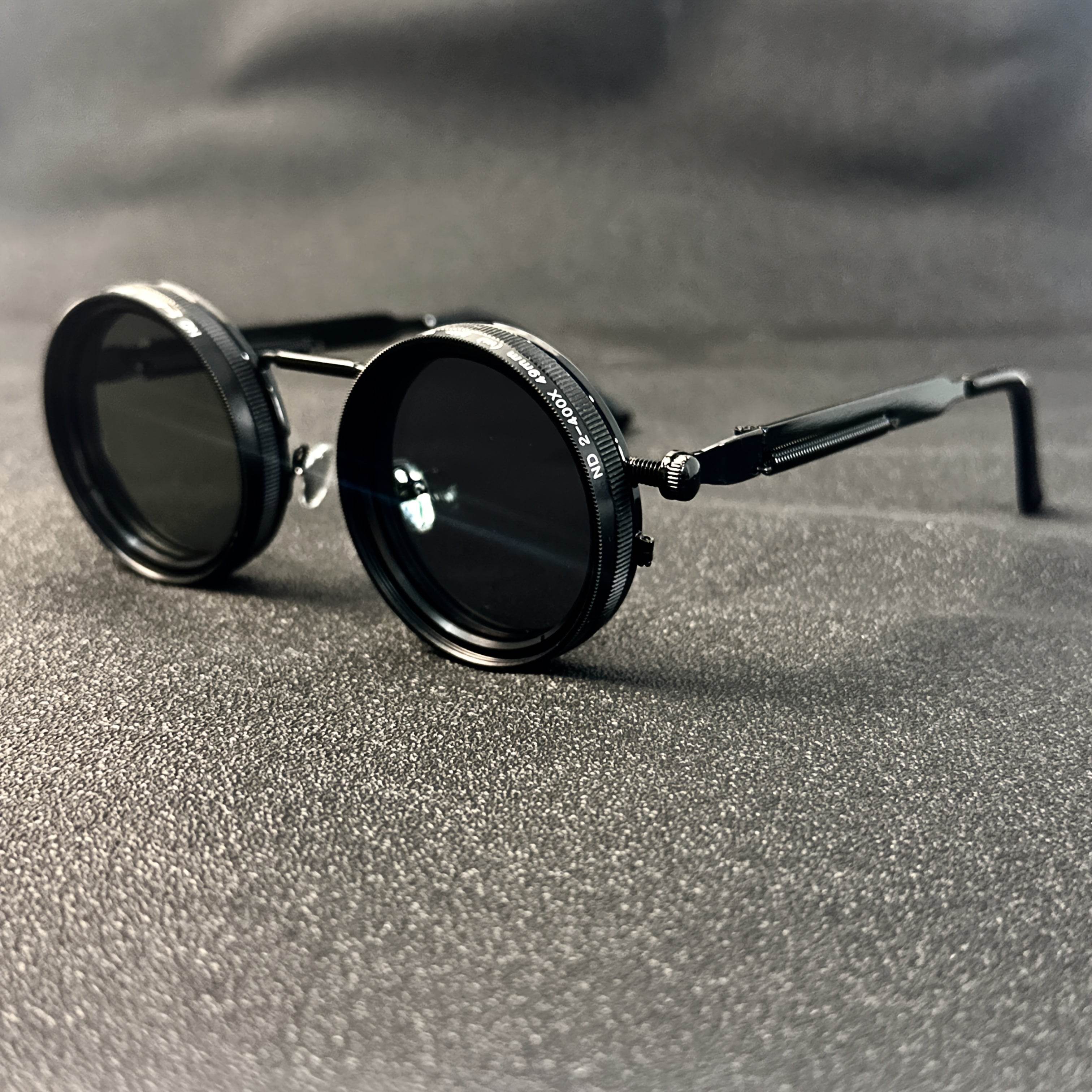 Men's Vintage Leica-Style Rotating Fashion Glasses - Mens Attire