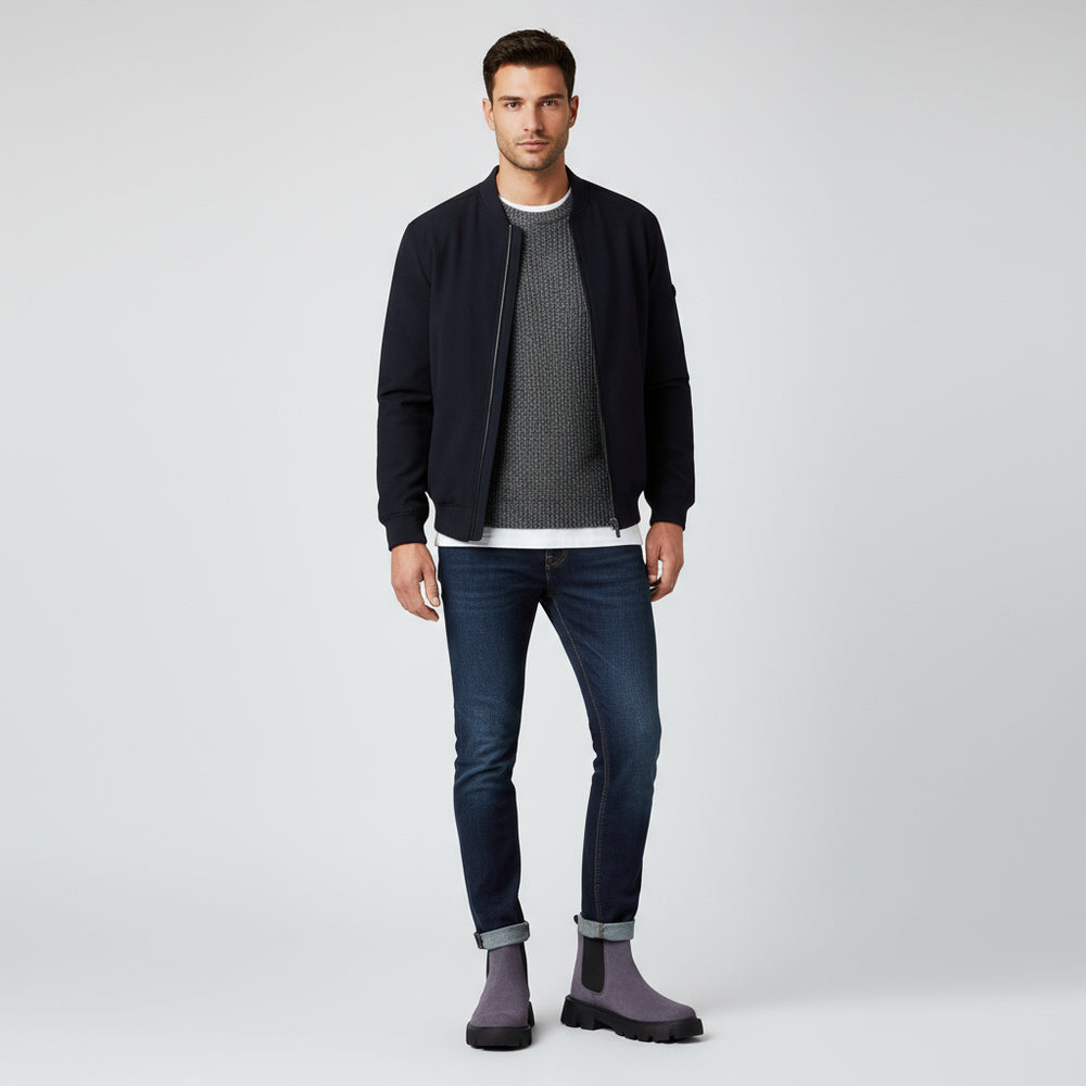 Men’s Slip-On Chelsea Boots.