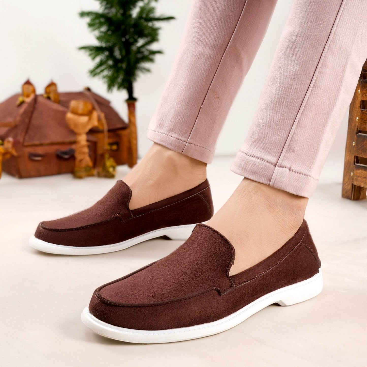 Comfortable old money style shoes for men Loafers - Brown - Mens Attire