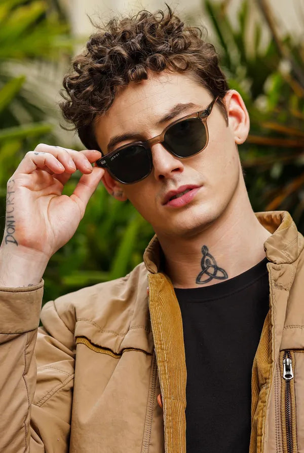 UV Protected Brown & Green Wayfarer Sunglasses