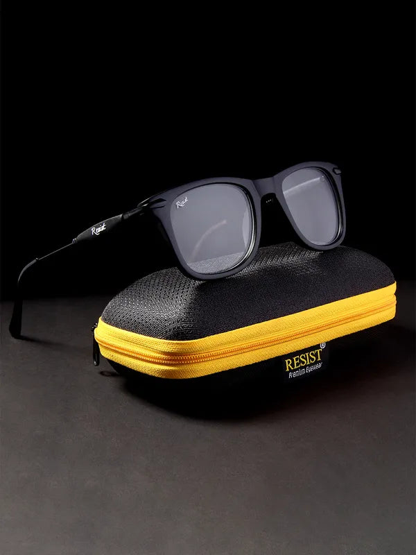 UV Protected Black Photochromic Day & Night Wayfarer Sunglasses