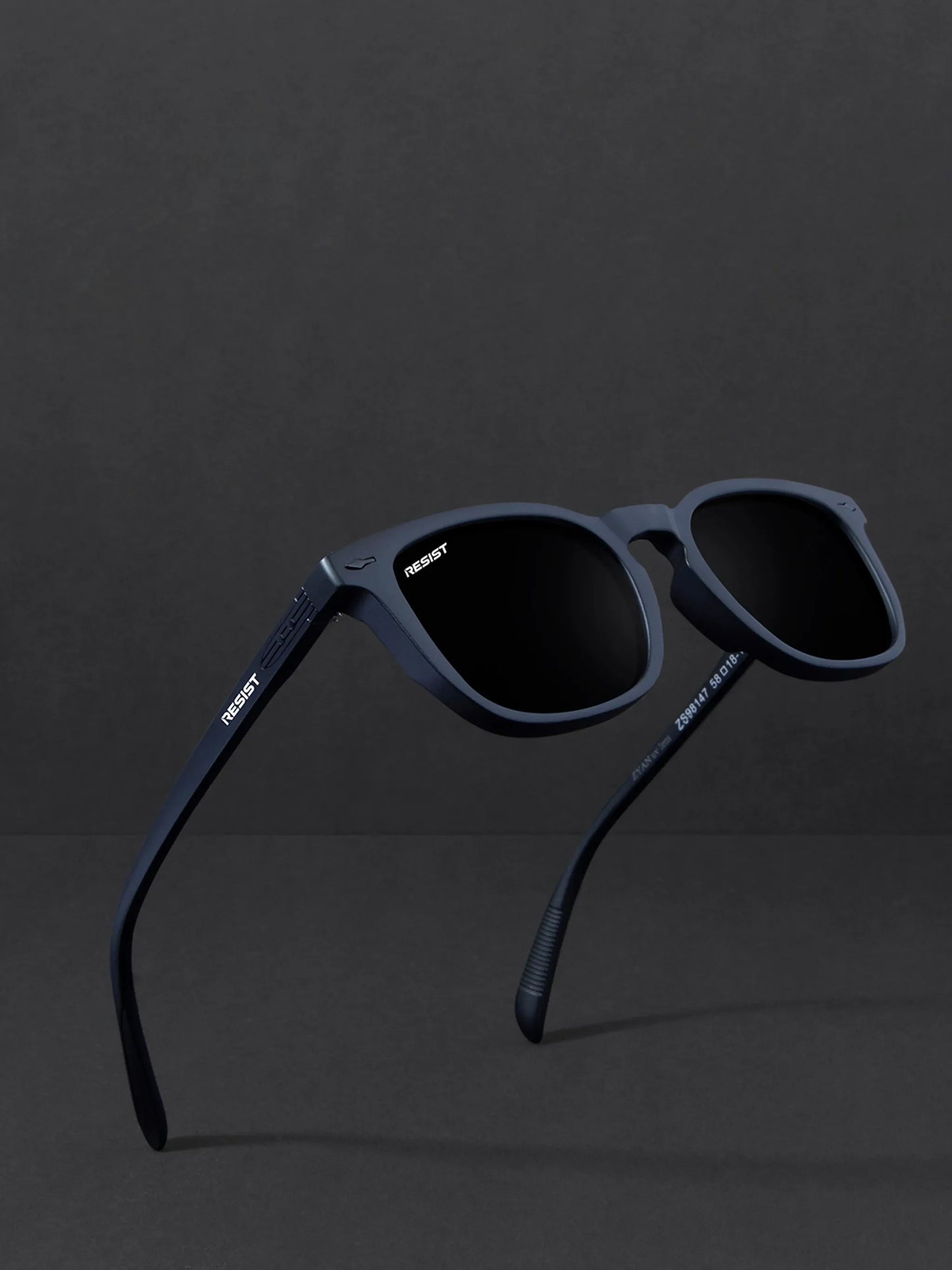 Black UV Protected Wayfarer & Retro Square Sunglasses