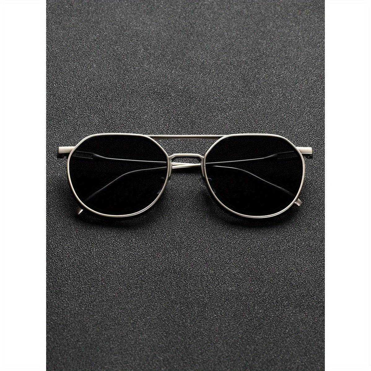 Retro Street Men’s Dual-Beam Fashion Glasses - Mens Attire