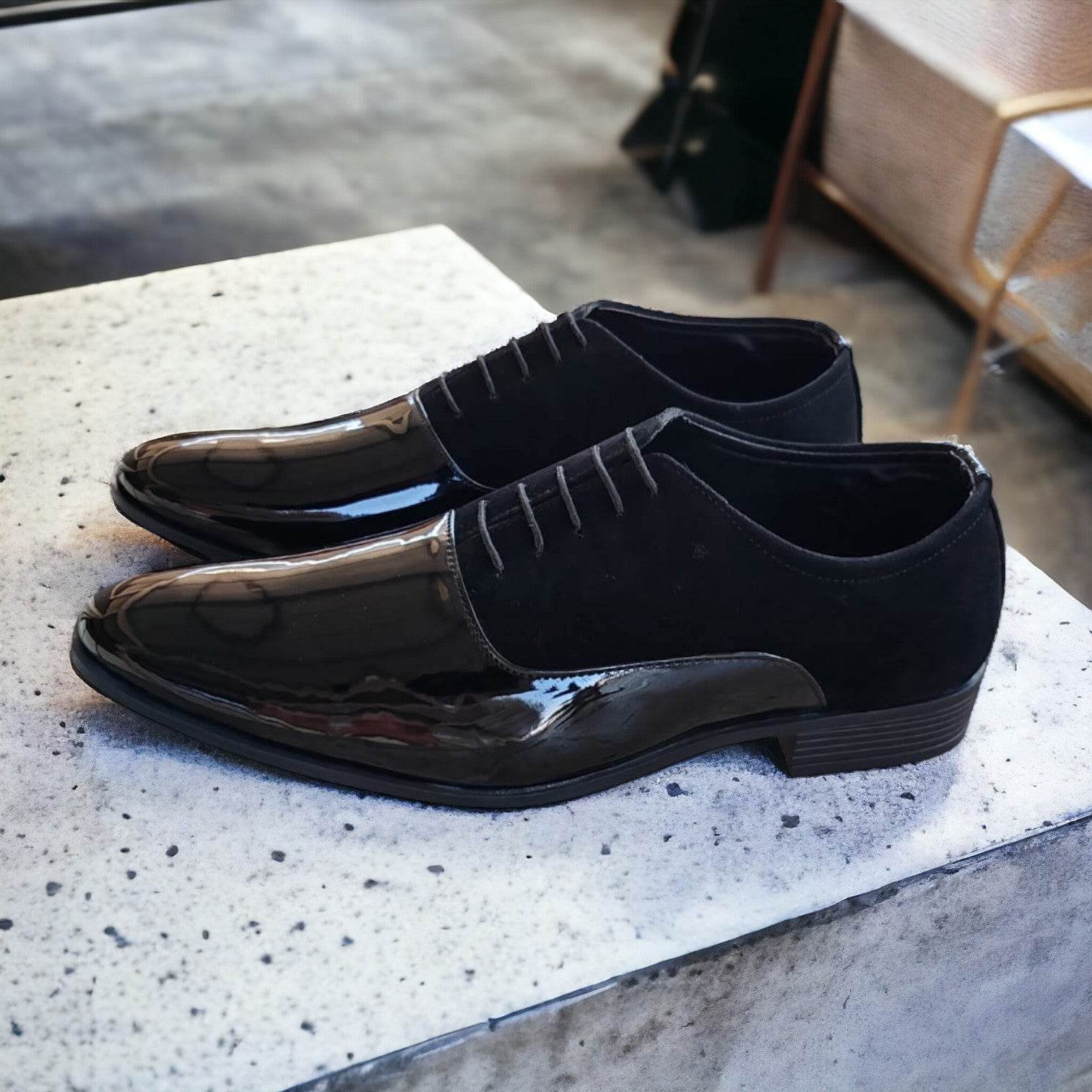 Men's Attire Antiwrinkle Suede Shoes for Men - Lace Up 