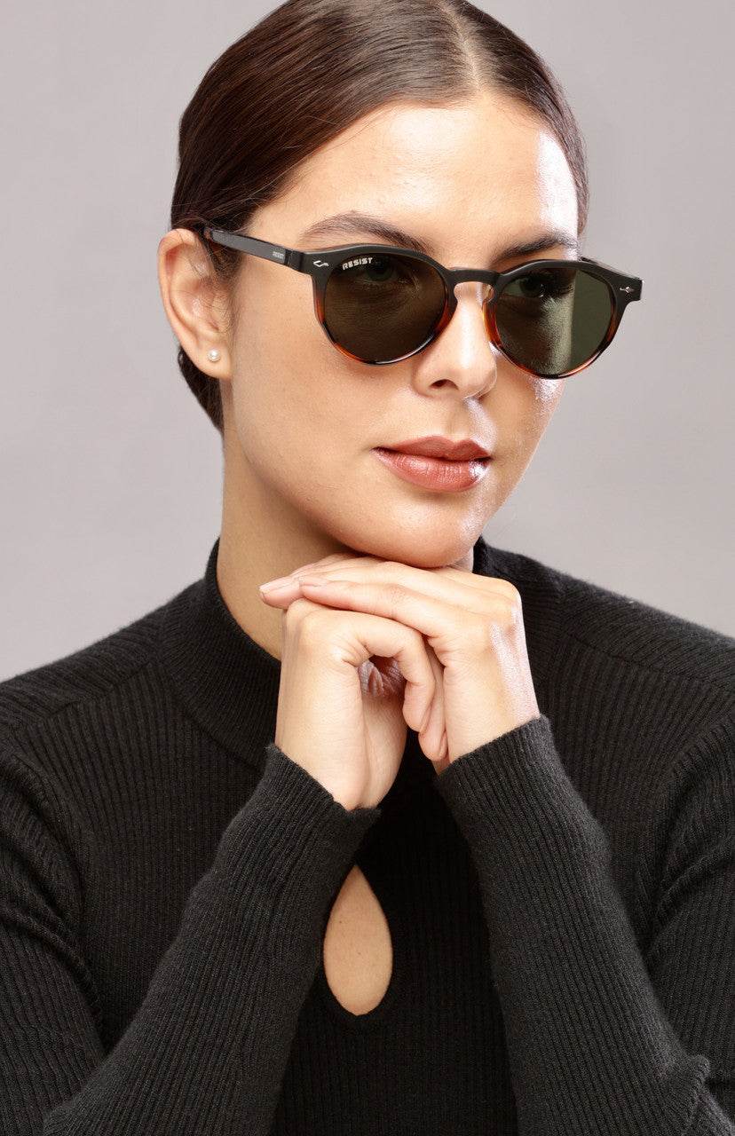 Classic Round Oval Green Wayfarer Sunglasses (50 mm) - Mens Attire